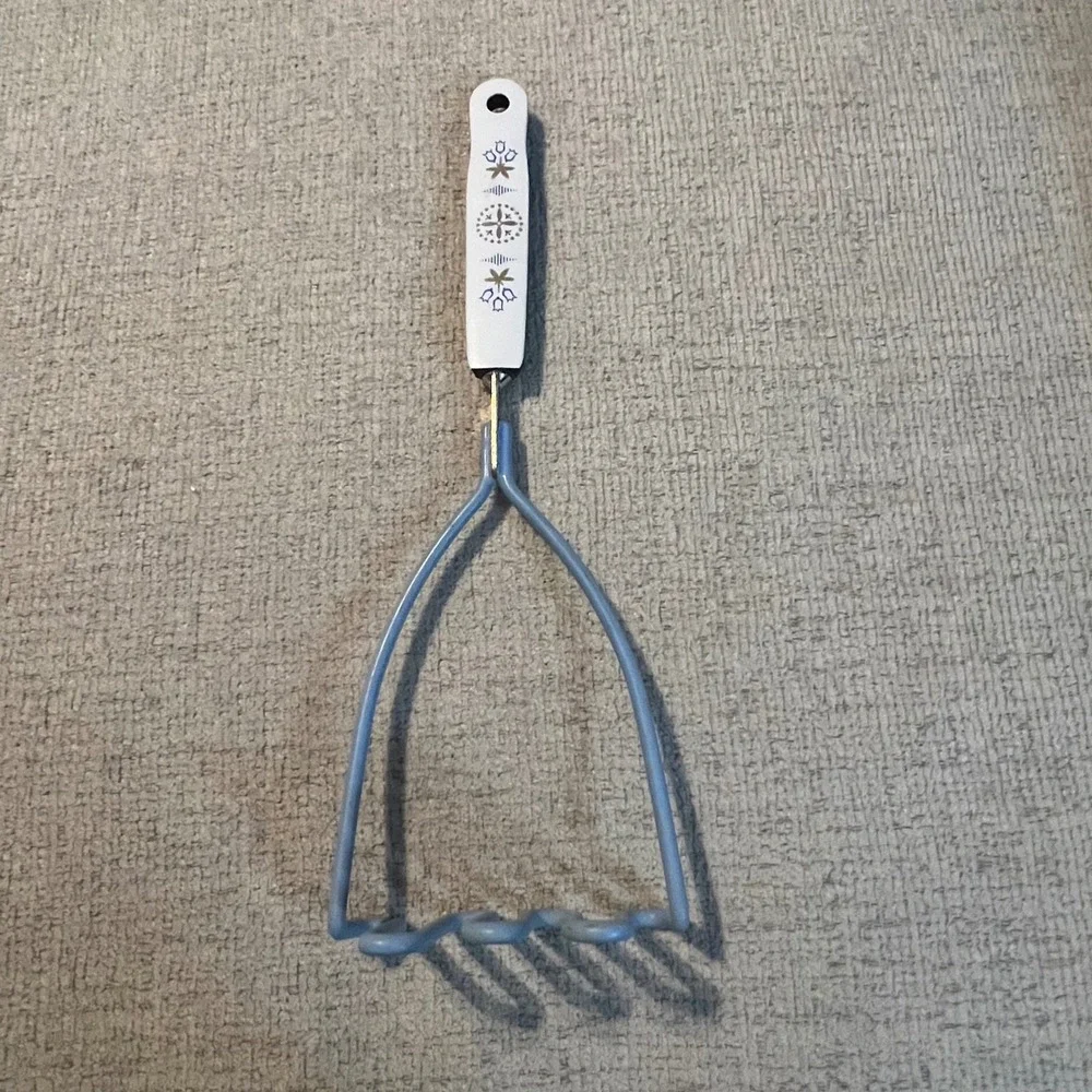 Vintage Ekco Carousel Potato Masher Bakelite Handle Retro Kitchen